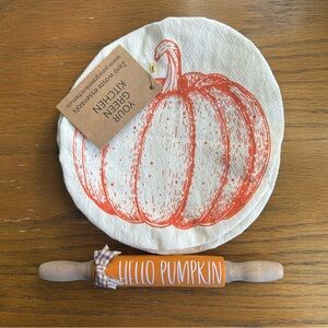 Your Green Kitchen Pumpkin Bowl Cover Set & Mini Rolling Pin - NEW!